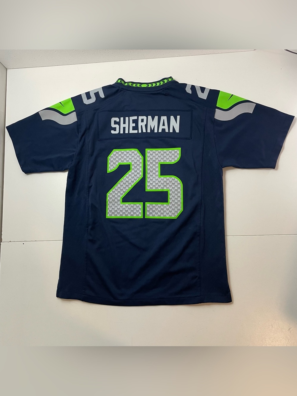 Seattle Seahawks Richard Sherman Nike Jersey size Youth L 14-16